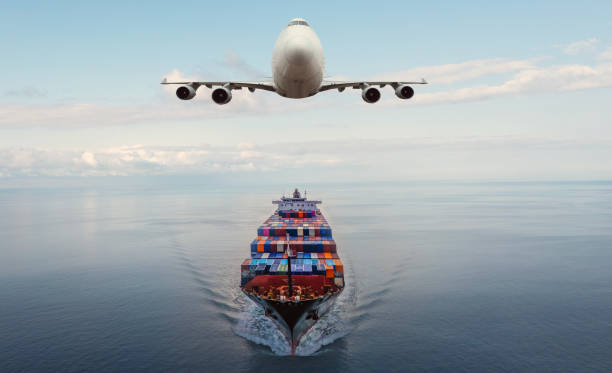 The Holiday Shipping Race: How Fast Ocean Freight Booking Helps Brands Win Seasonal Demand